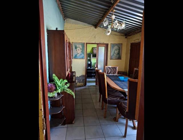 4 BEDROOM HOUSE FOR SALE IN GRASSLANDS